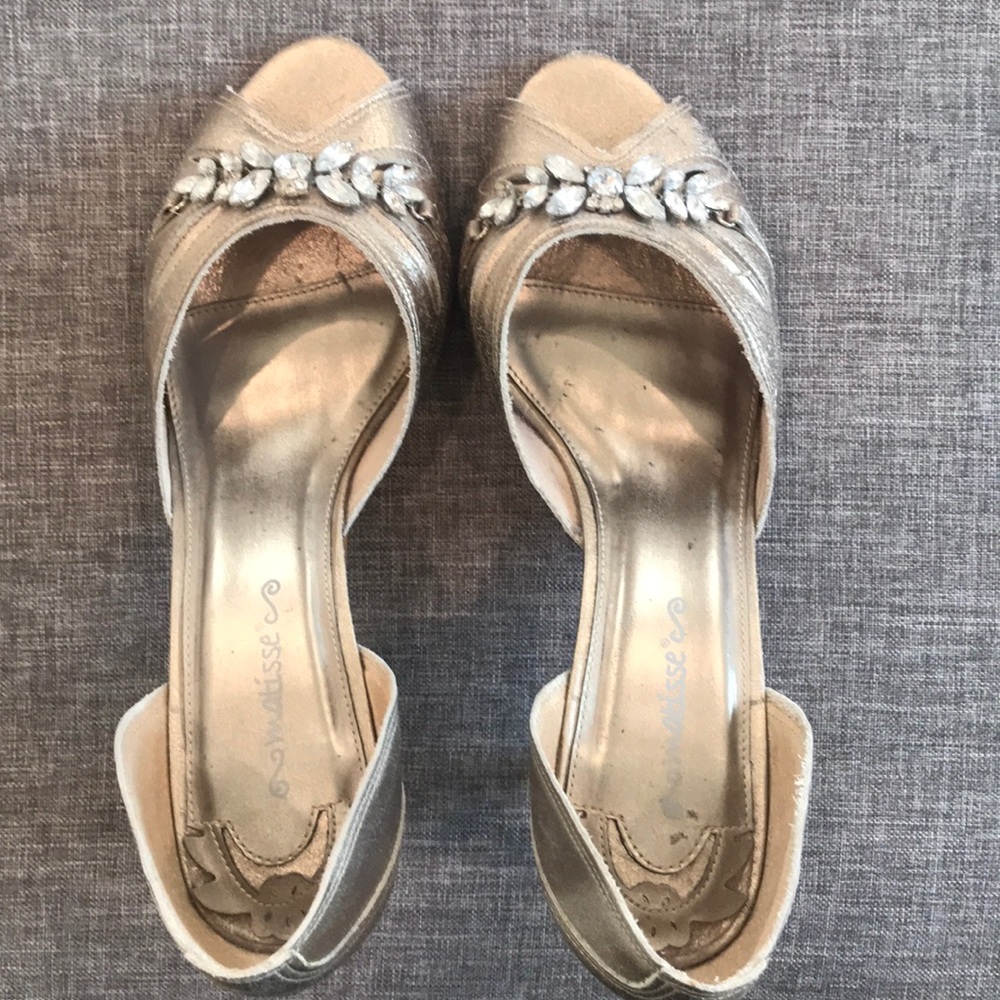 Gorgeous bejeweled heels.